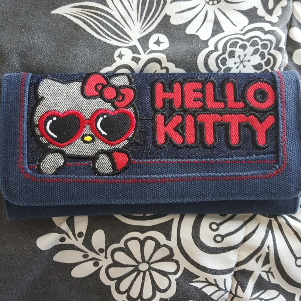 Hello Kitty wallet